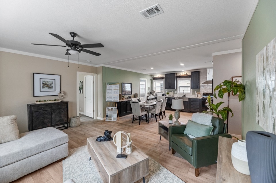 The Bluff — 4 bed 2 bath manufactured home in Texas
