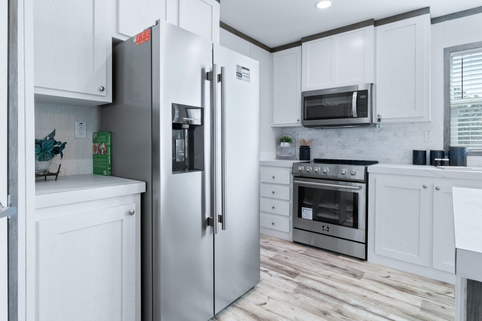 The Royal Double Wide gallery photo 10