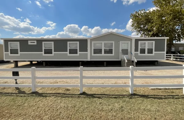 The Golden — 3 bed 2 bath manufactured home in Texas