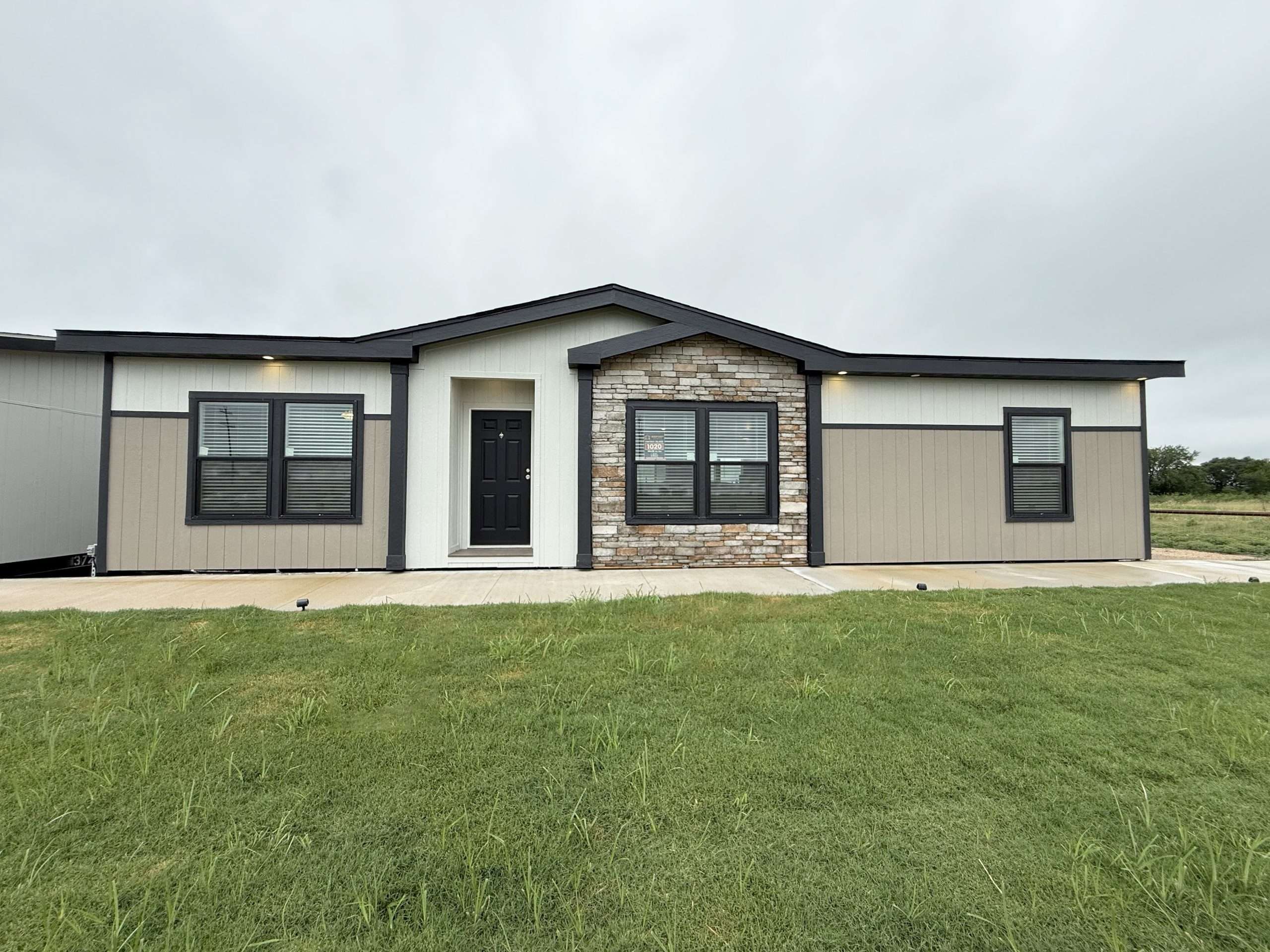 The Prairie — 3 bed 2 bath manufactured home in Texas