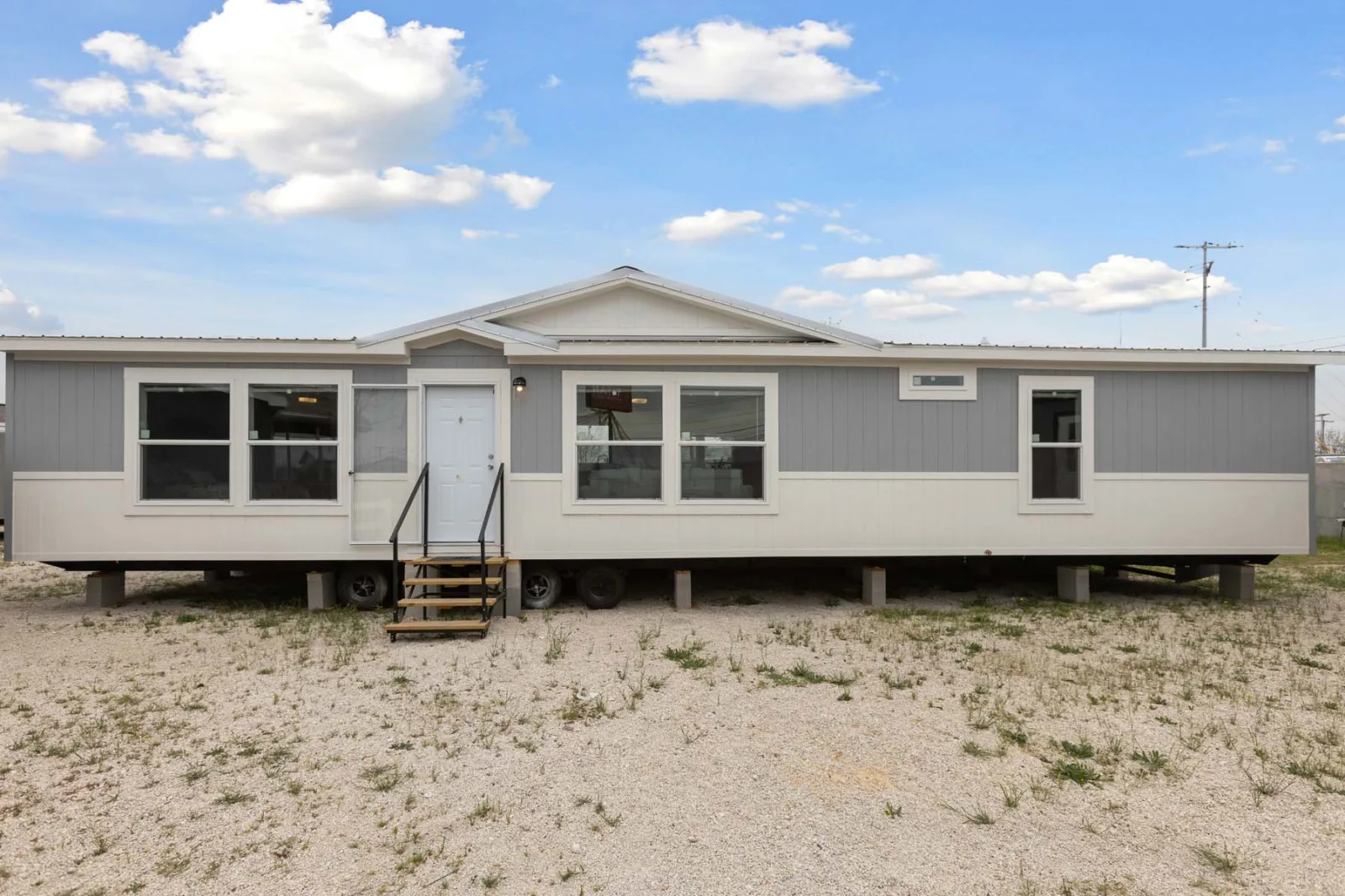 The Creek — 3 bed 2 bath manufactured home in Texas