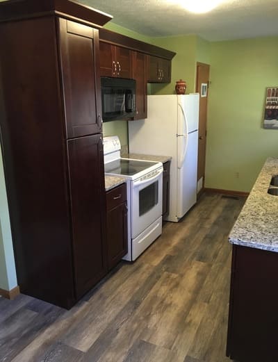 {{ custom_values.service_3 }} in {{custom_values.area_3})