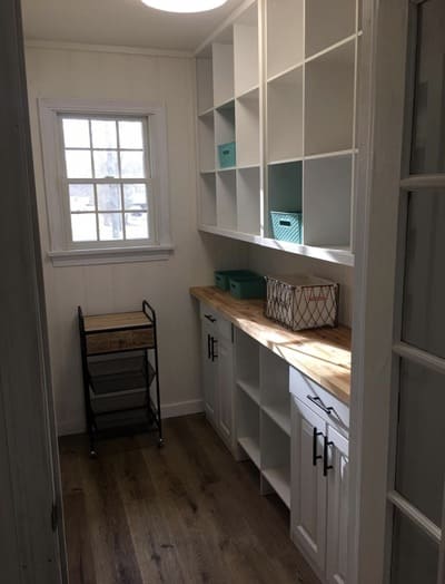 {{ custom_values.service_3 }} in {{custom_values.area_3})