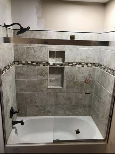 {{ custom_values.service_3 }} in {{custom_values.area_3})