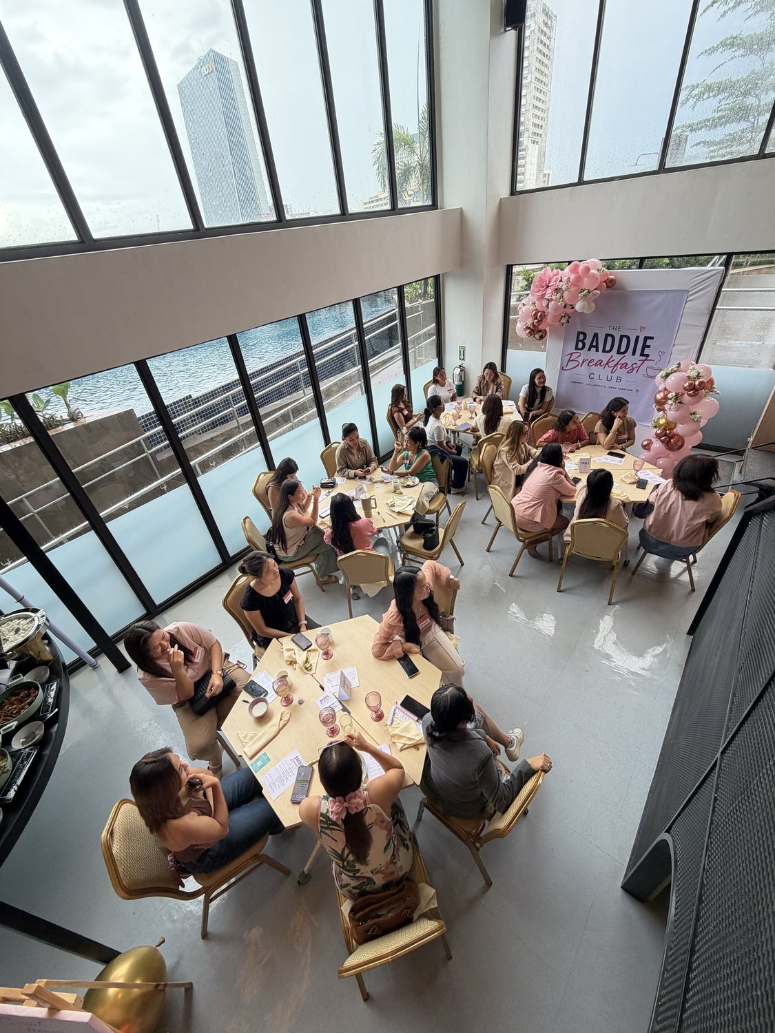 The Breakfast Club room seen from above with every table filled