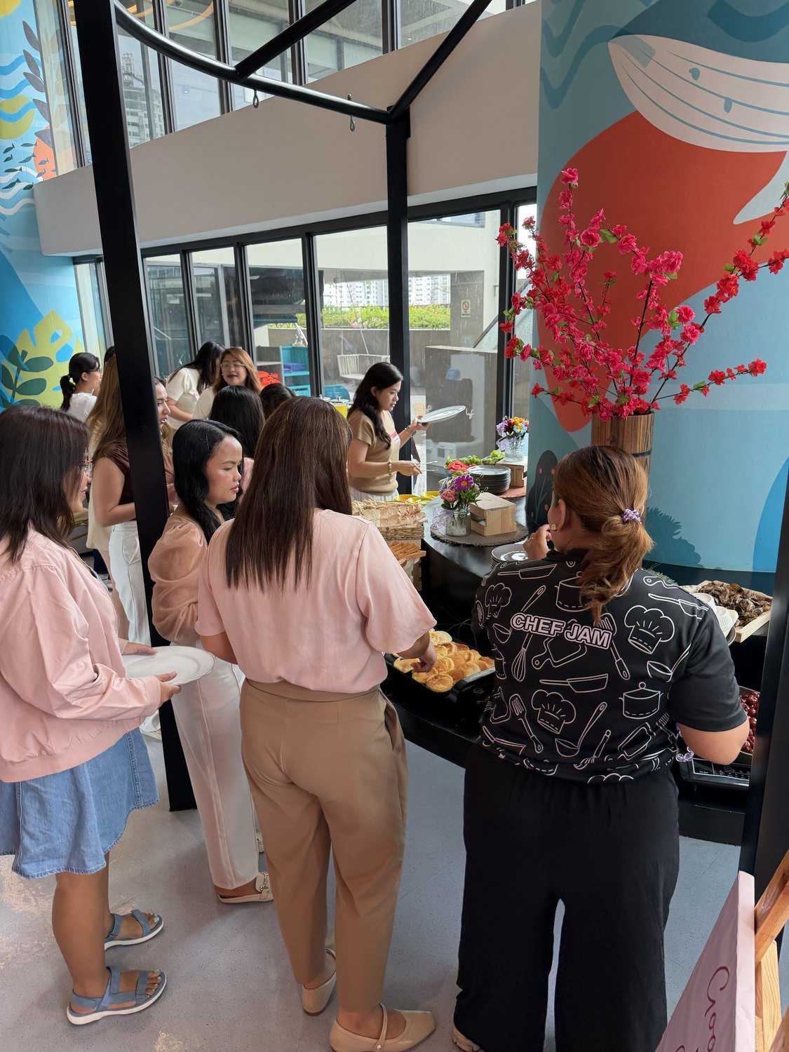 Guests lined up at the breakfast buffet