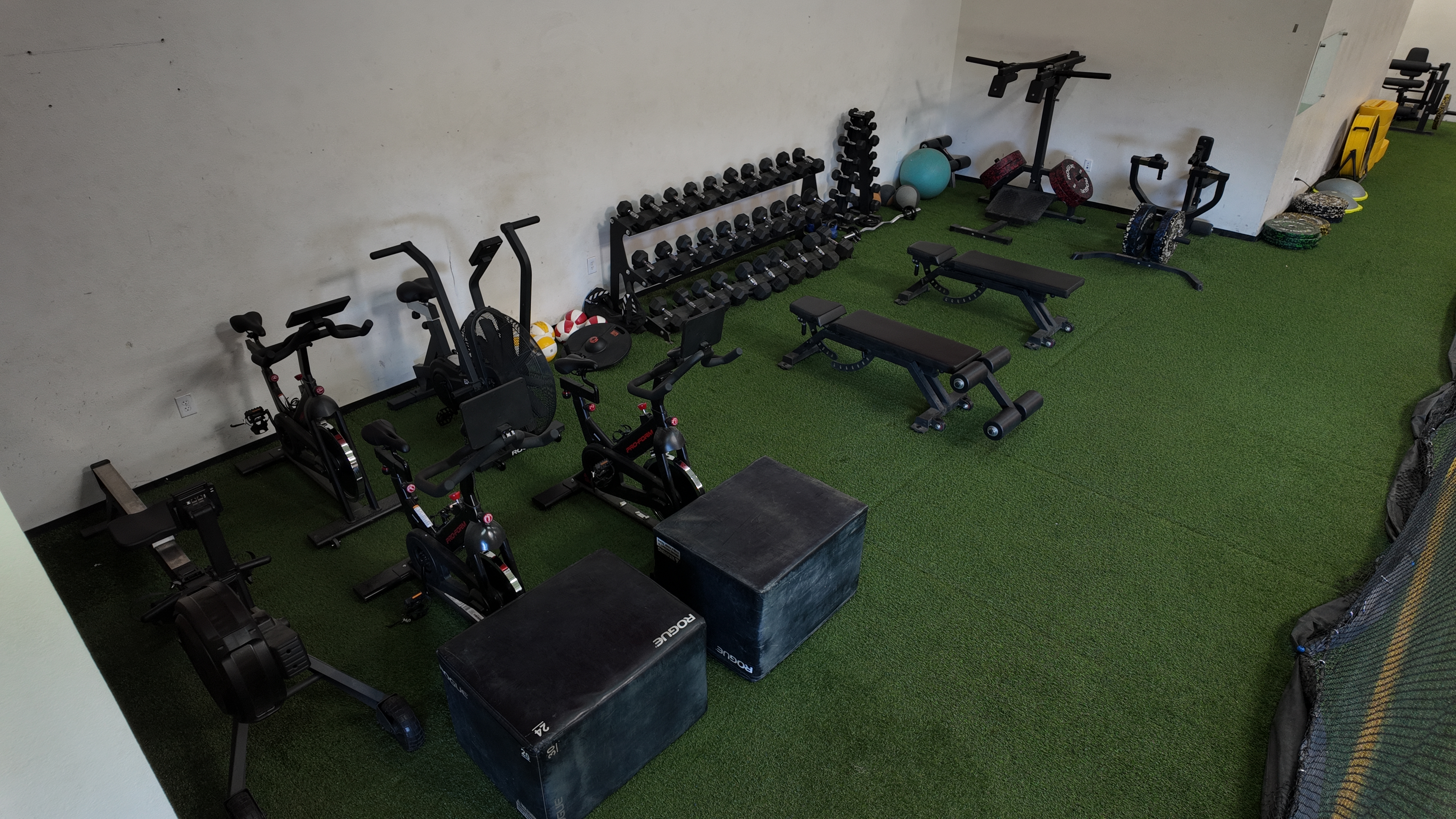 Performance Center LV facility photo 3