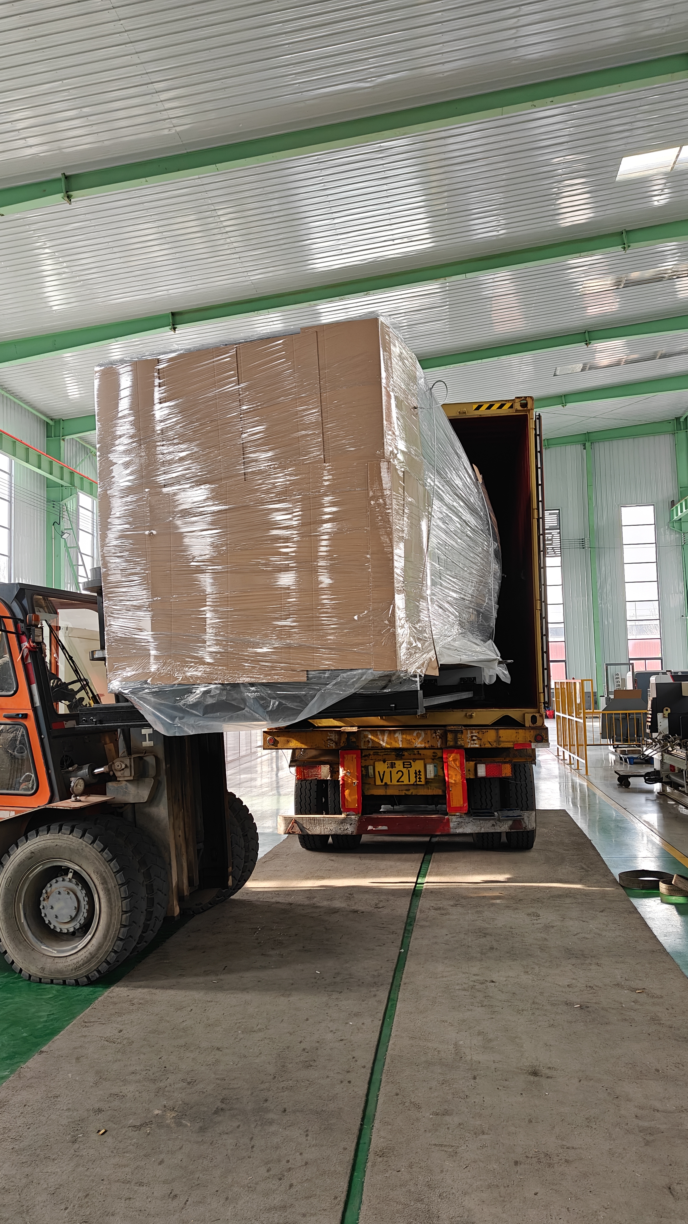 Shipment view 13