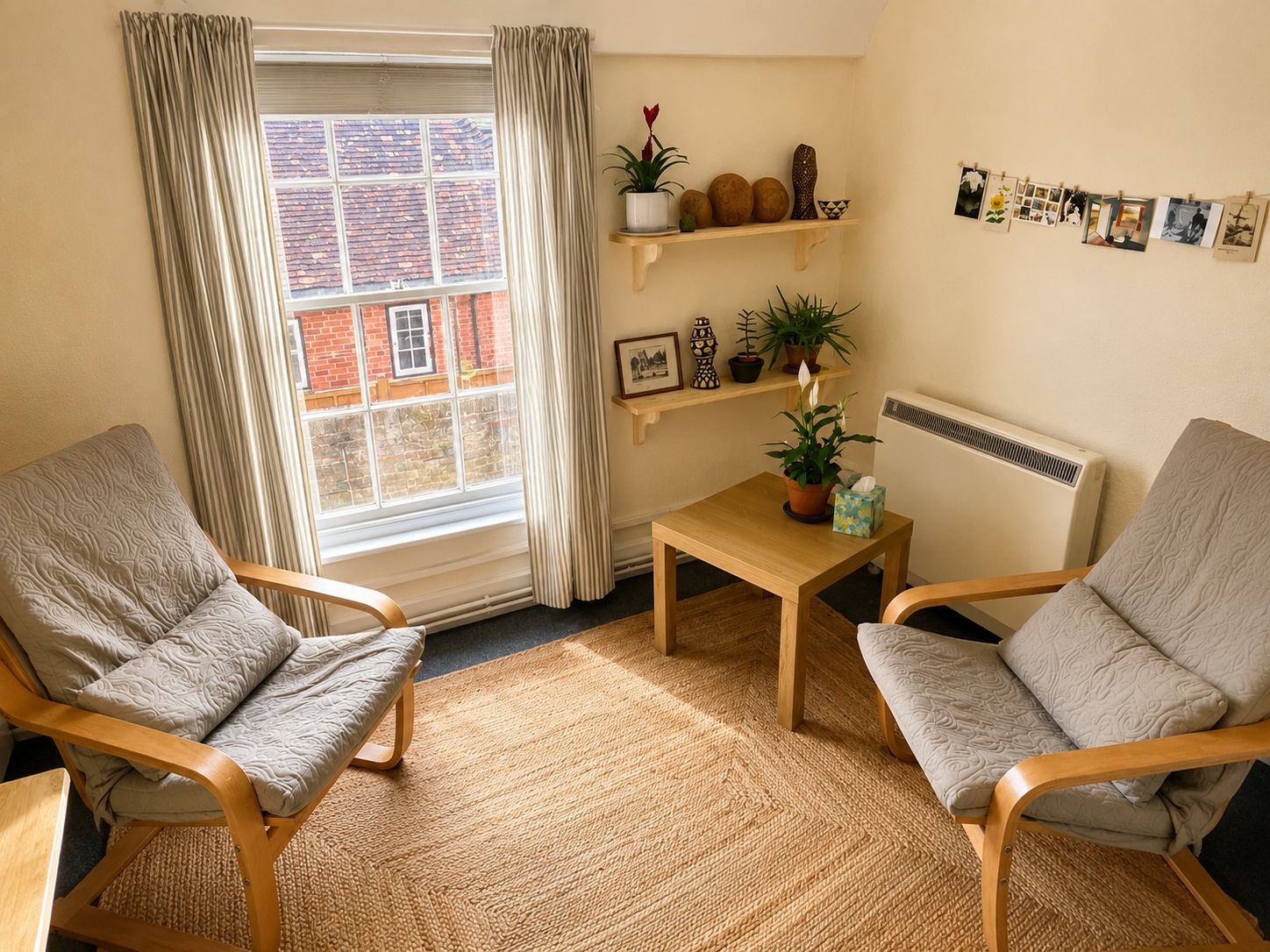Professional therapy room for hire