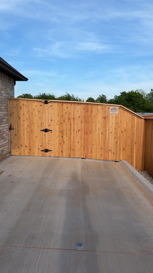 Custom wood fence design by Fence Craft Oklahoma