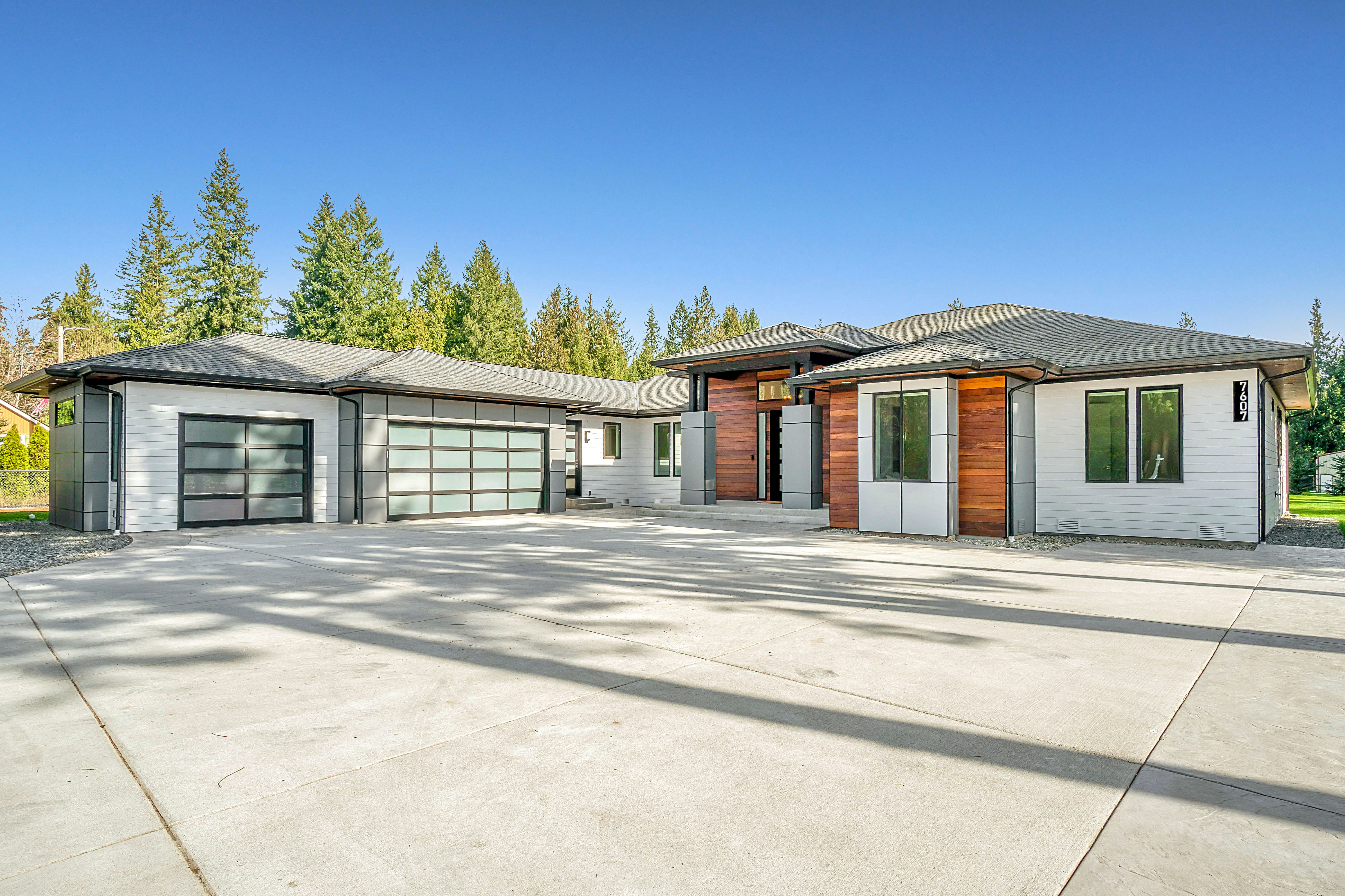 Manufactured home exterior on a lot