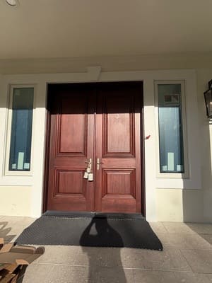 {{ custom_values.service_4 }} in {{custom_values.area_7})