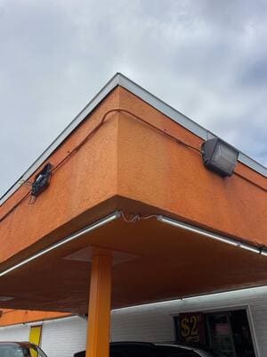 {{ custom_values.service_4 }} in {{custom_values.area_7})