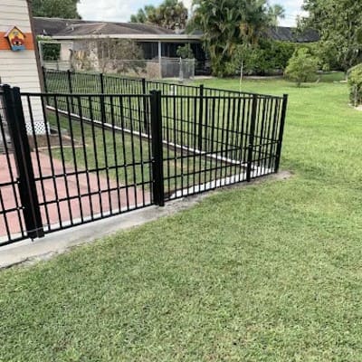 PVC fence in Ft myers