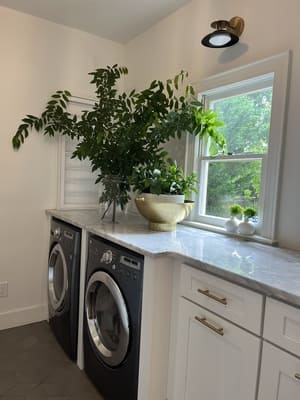 {{ custom_values.service_1 }} in {{custom_values.area_7})