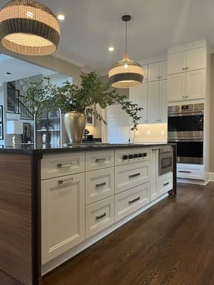 {{ custom_values.service_4 }} in {{custom_values.area_2})