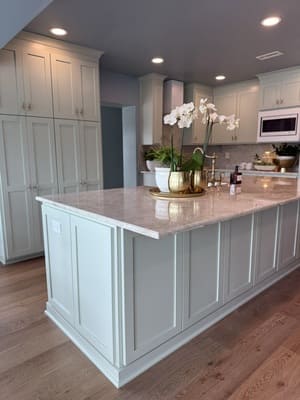 {{ custom_values.service_3 }} in {{custom_values.area_5})