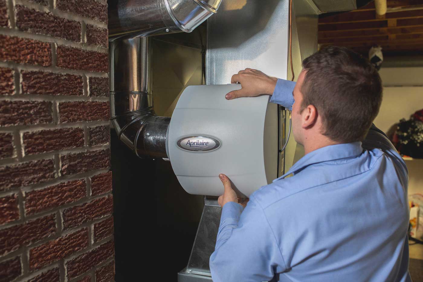 photo of heating repair expert