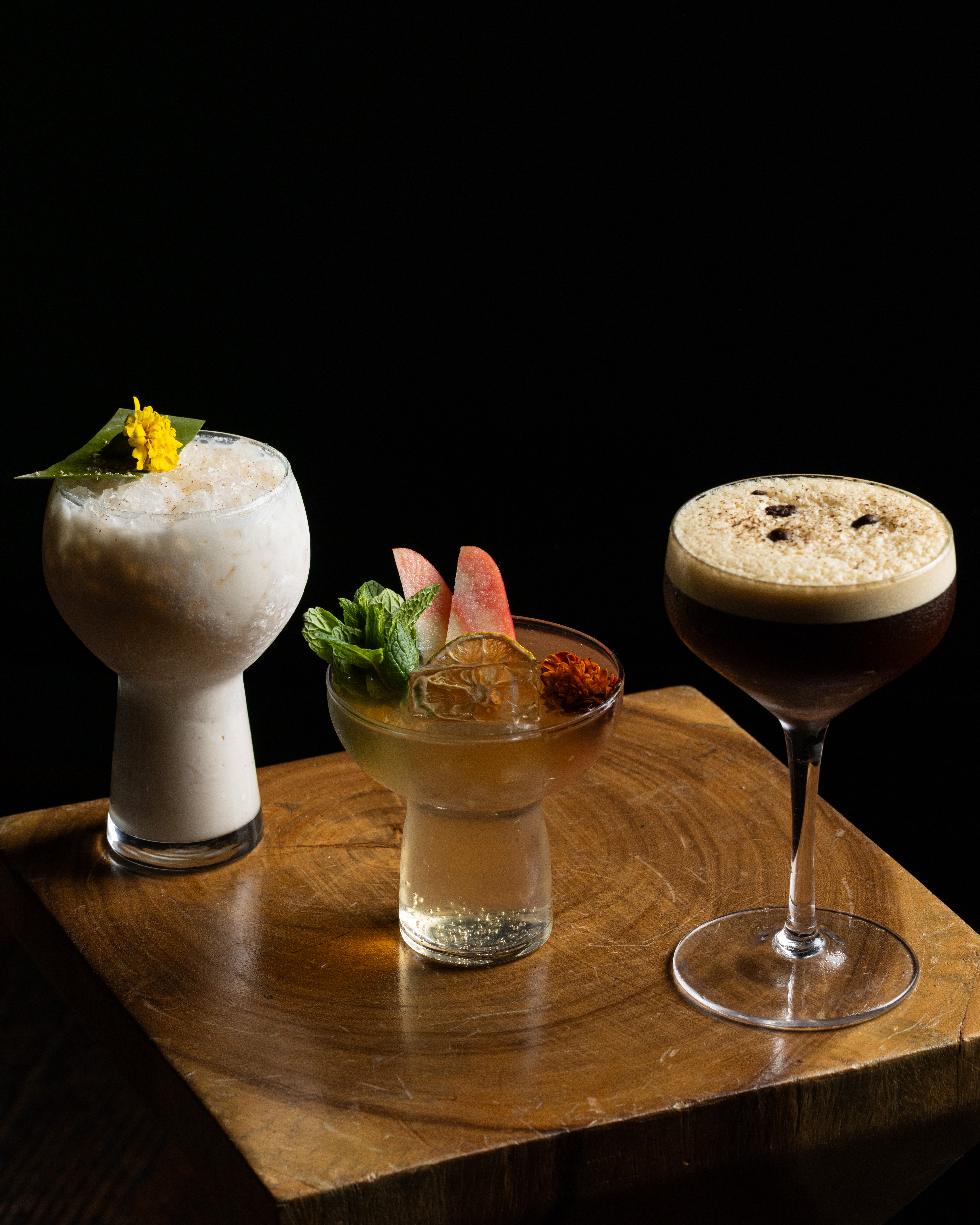Drinks at Sobre Mesa — photo by Lemon Ad Media