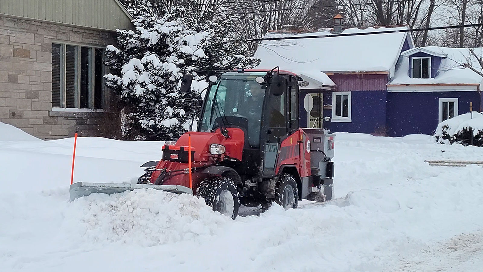 Déneigeuse à trottoir Benco-Schaffer 4670MAX