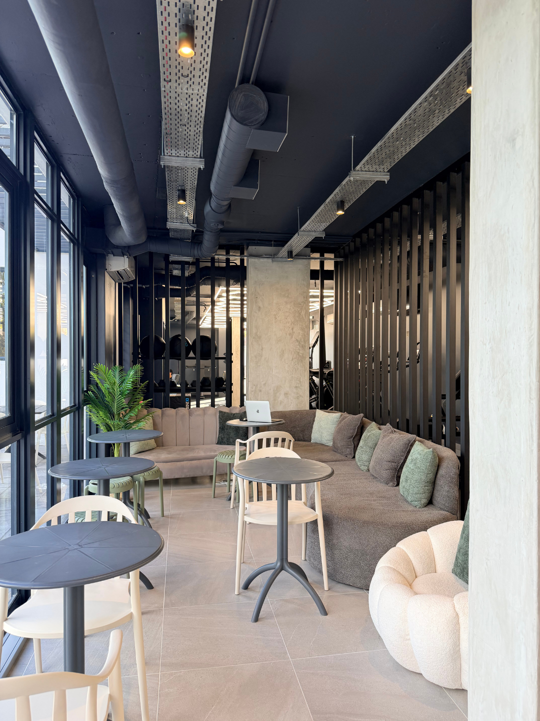 Lounge and seating area at GROUND
