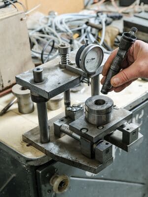 {{ custom_values.service_4 }} in {{custom_values.area_1})