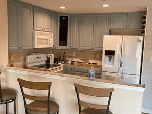 {{ custom_values.service_4 }} in {{custom_values.area_5})