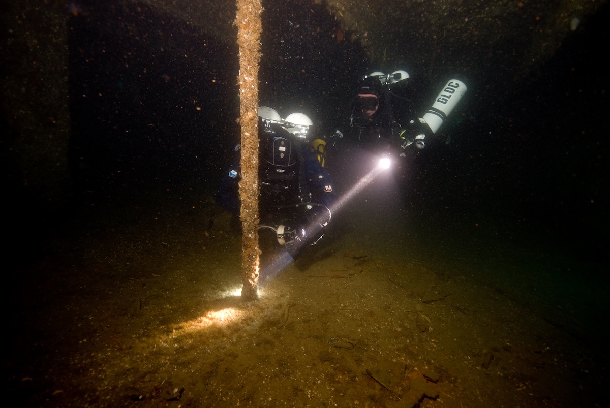 Inside Wreck Inside Wreck