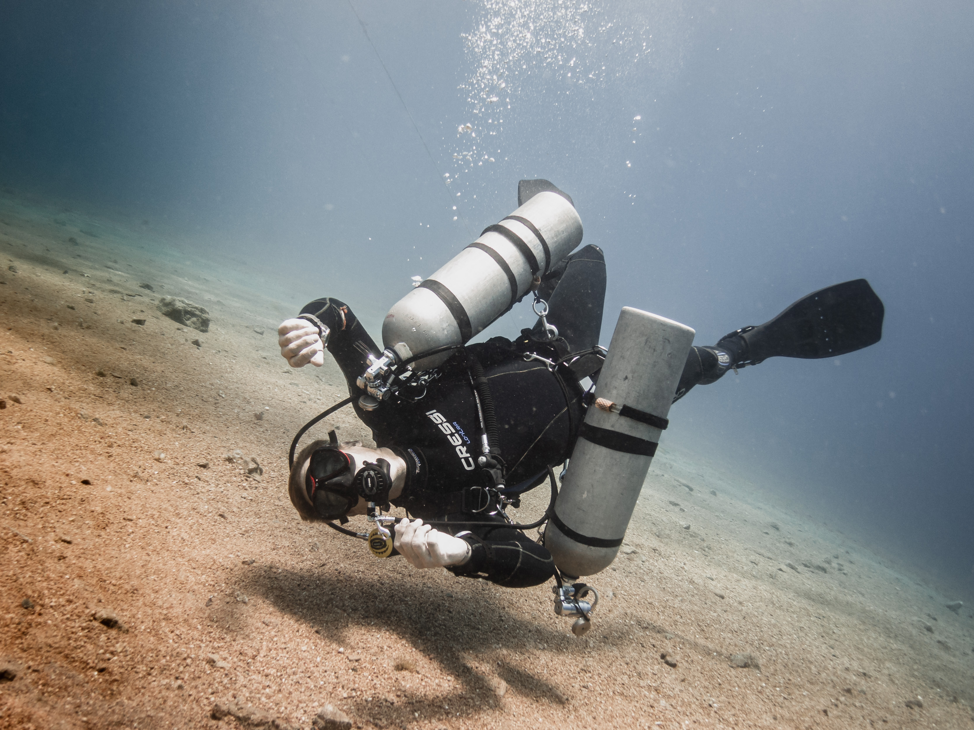 sidemount diver tumble