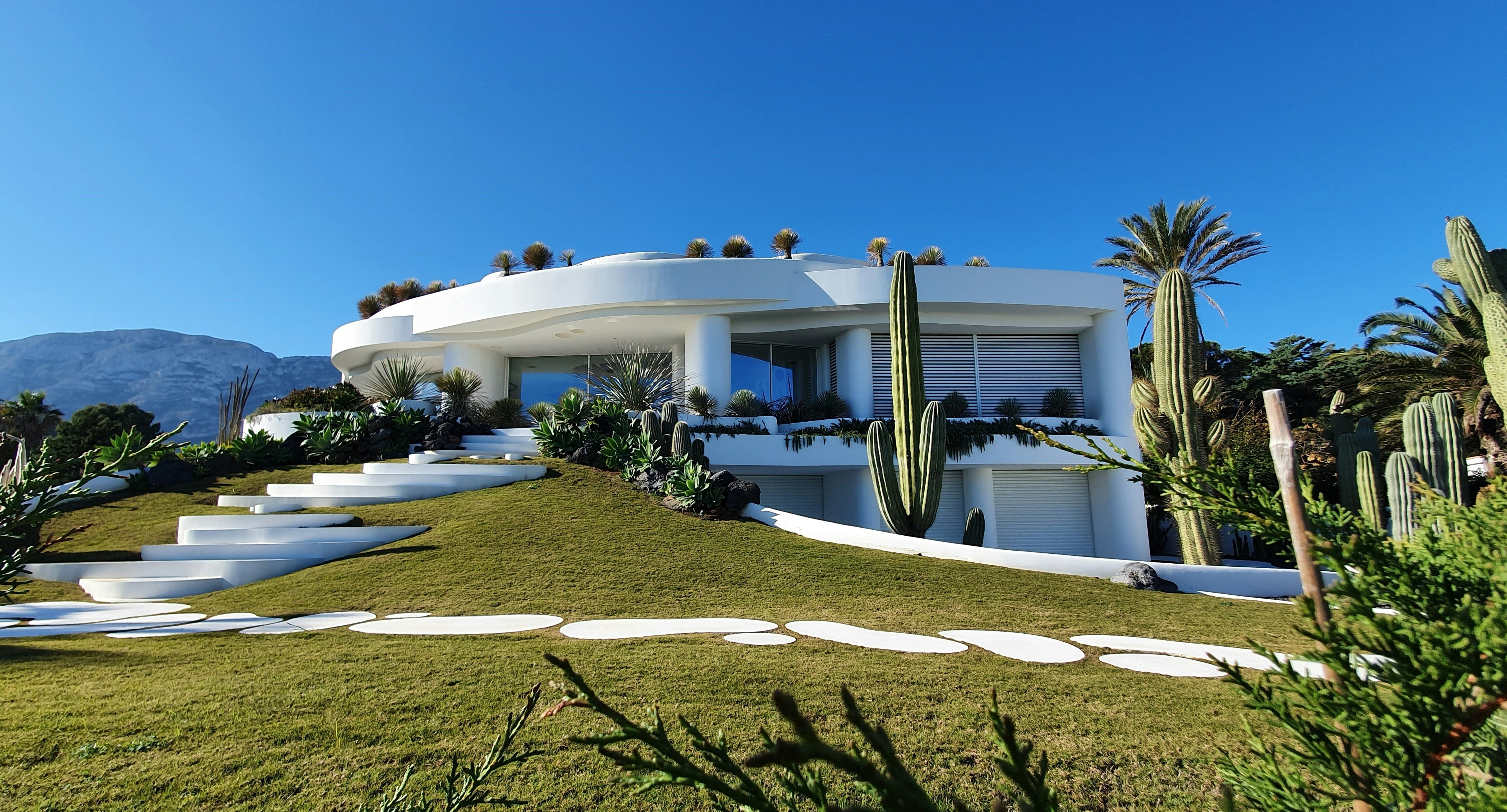 Luxury build