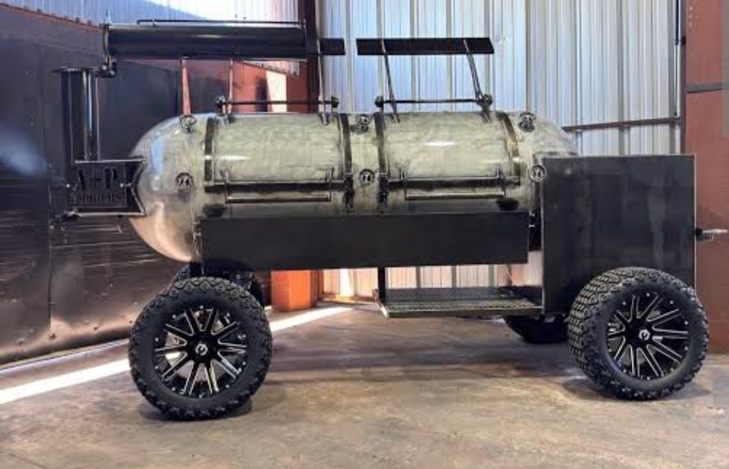 250 Gallon Smoker