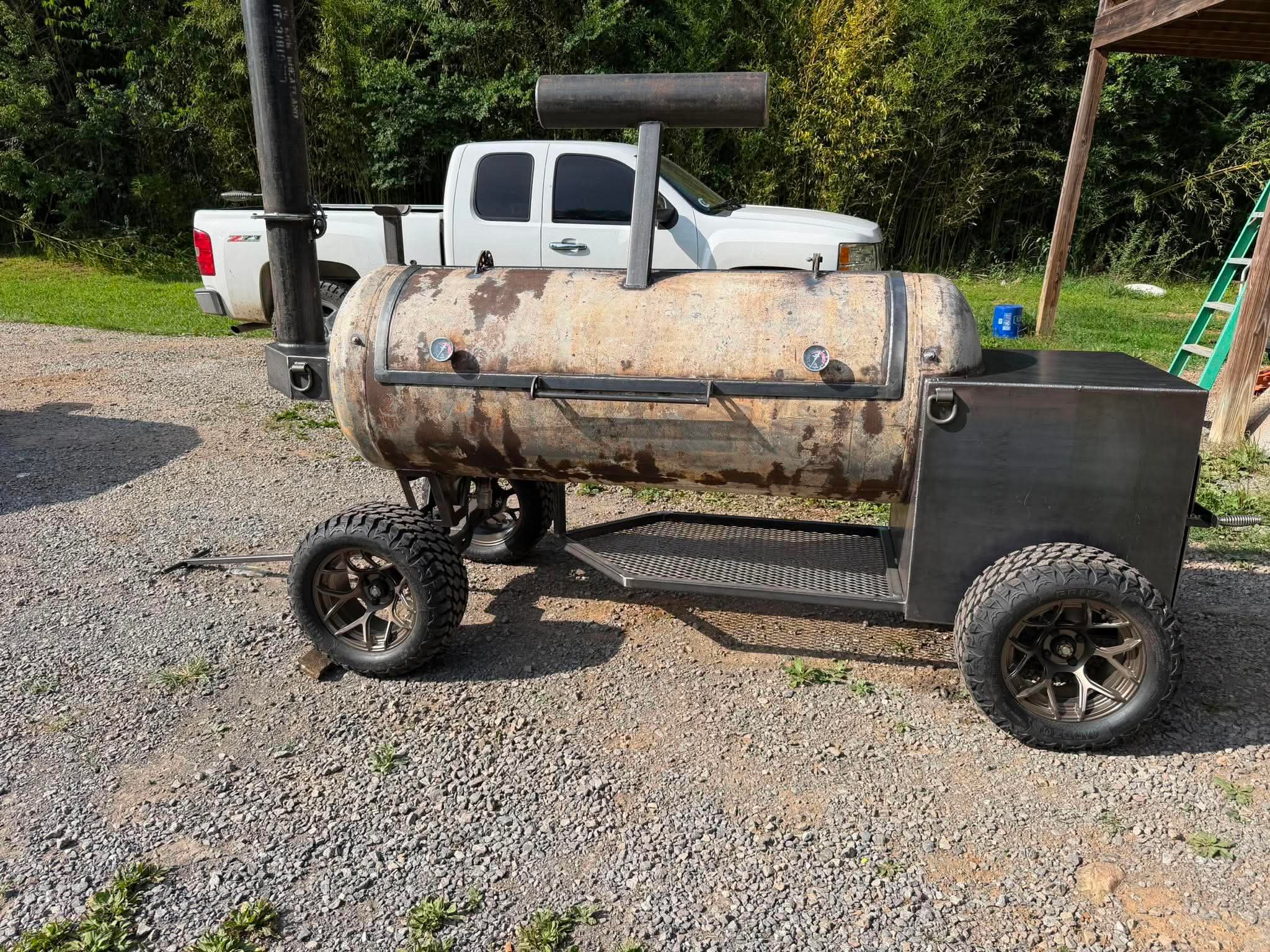 250 Gallon Smoker