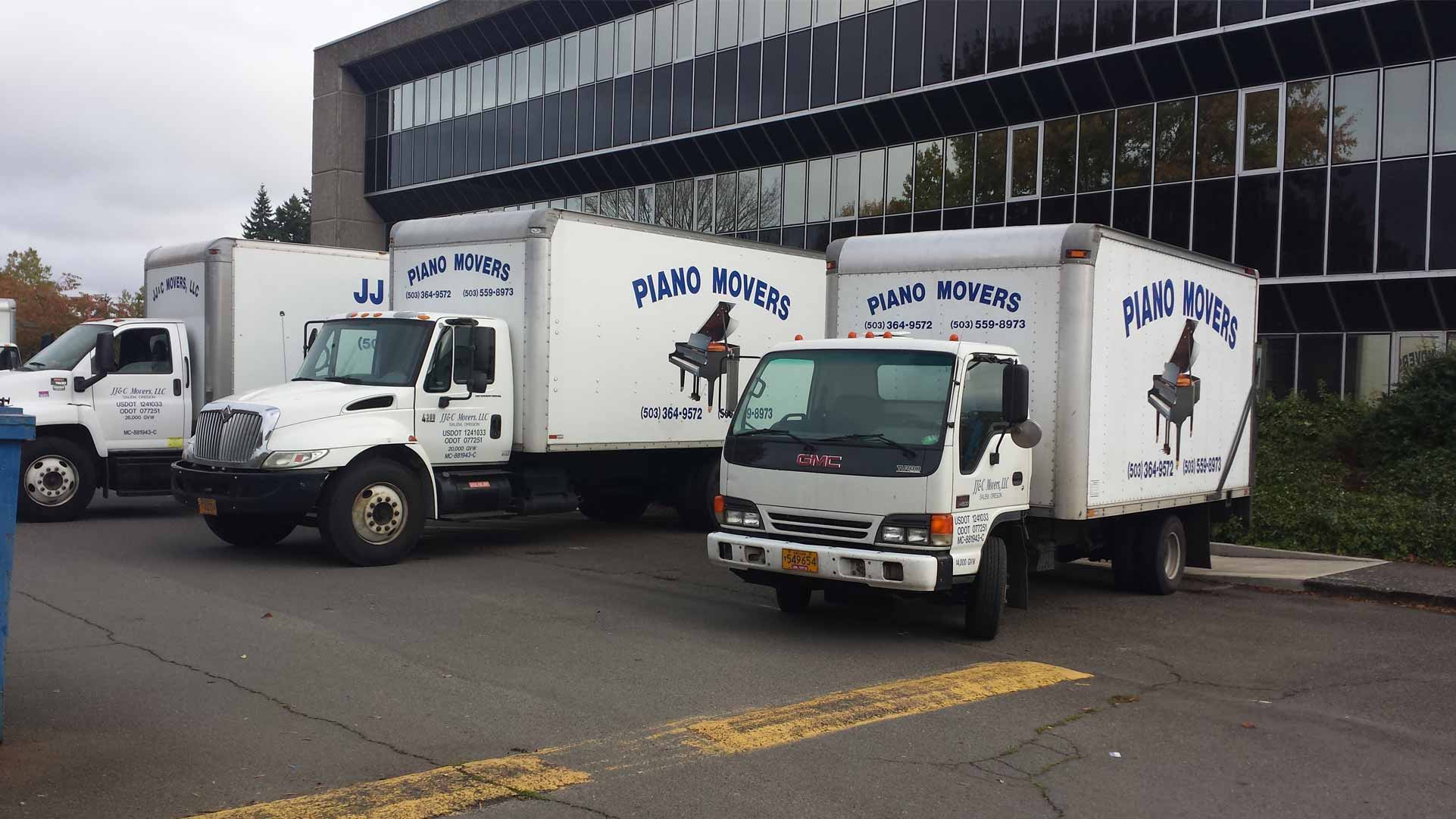 JJ & C Movers piano moving trucks in Salem, Oregon