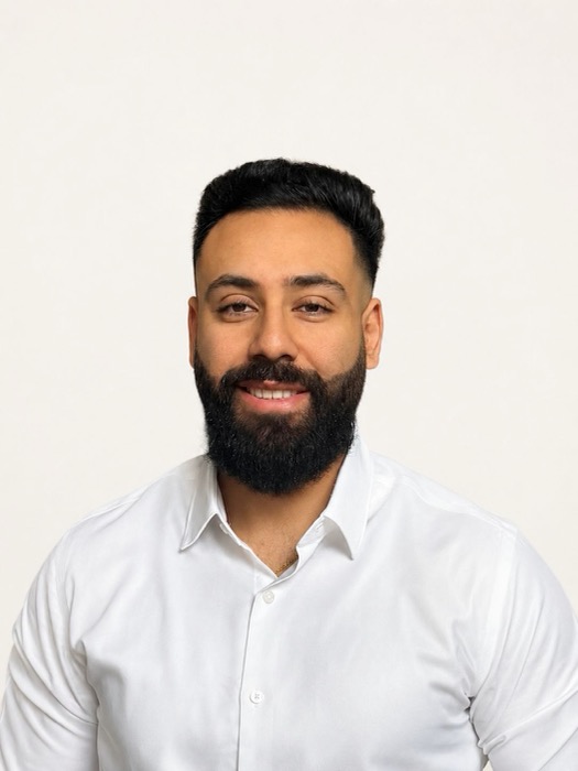 Dr. Guramritpal (GP) Aujla, Chiropractor