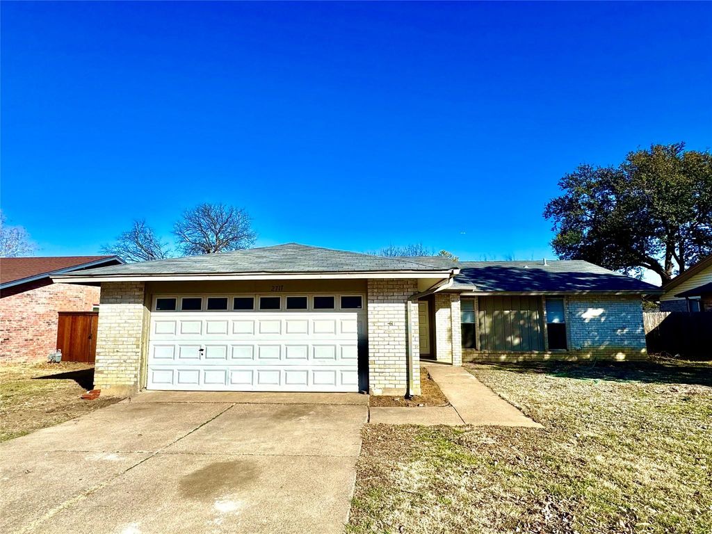 2717 Concord Dr, Arlington TX - Leased Mar 2026