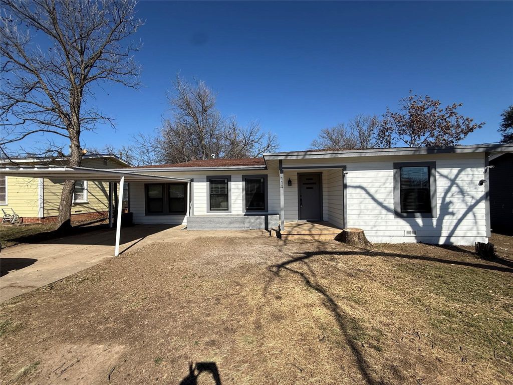 1114 W Mesquite, Coleman TX - Sold Nov 2025