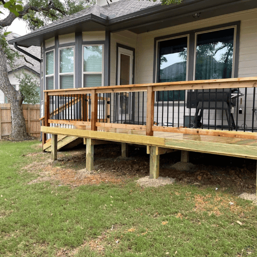Seguin Deck Construction