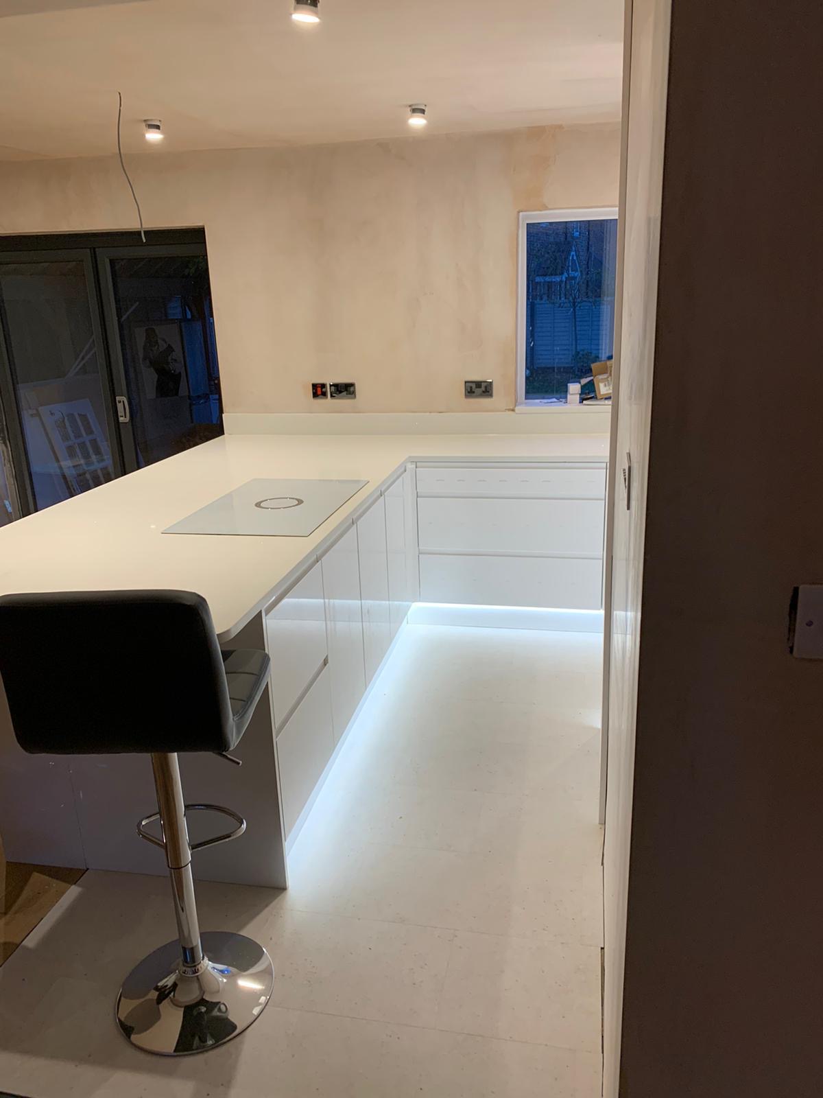 Kitchen & Bathroom