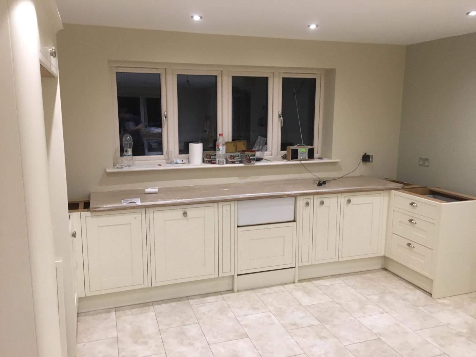 Kitchen & Bathroom