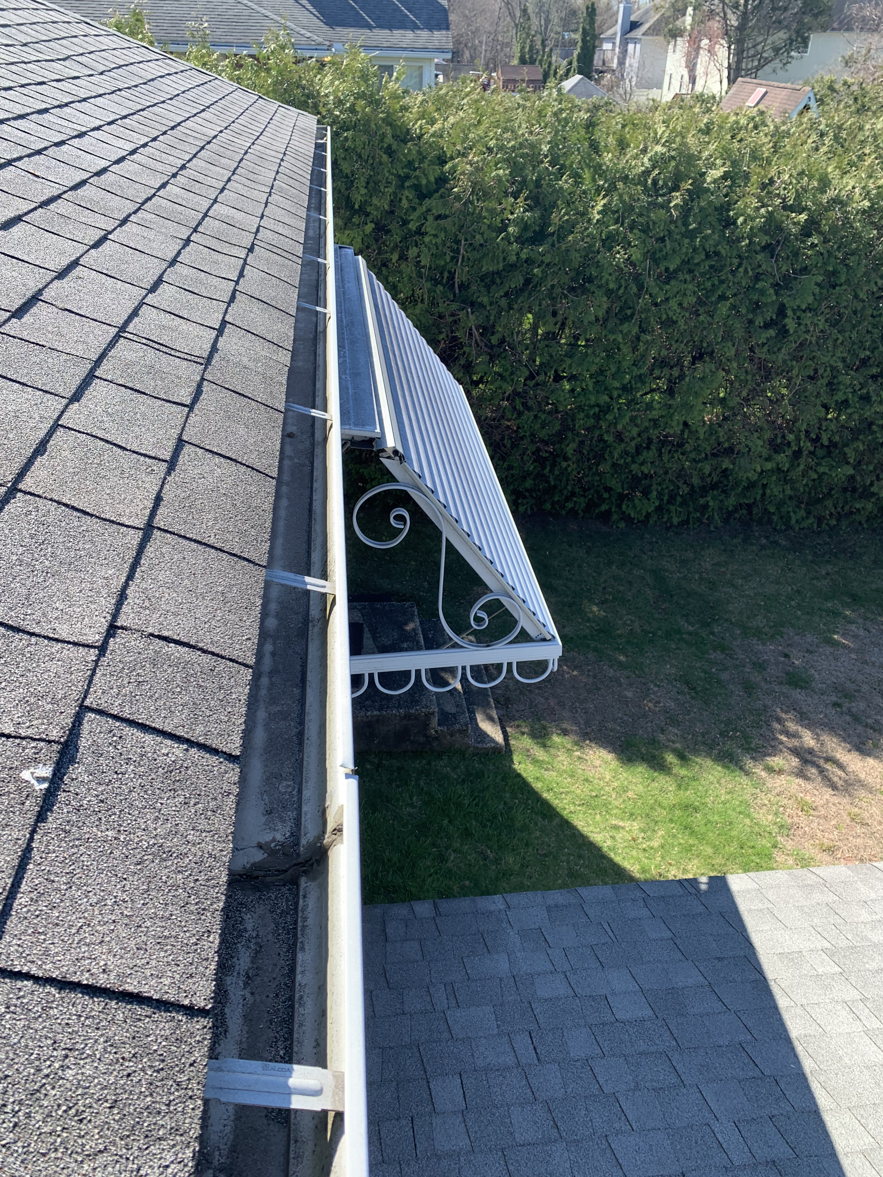 Gutter cleaning Worcester MA