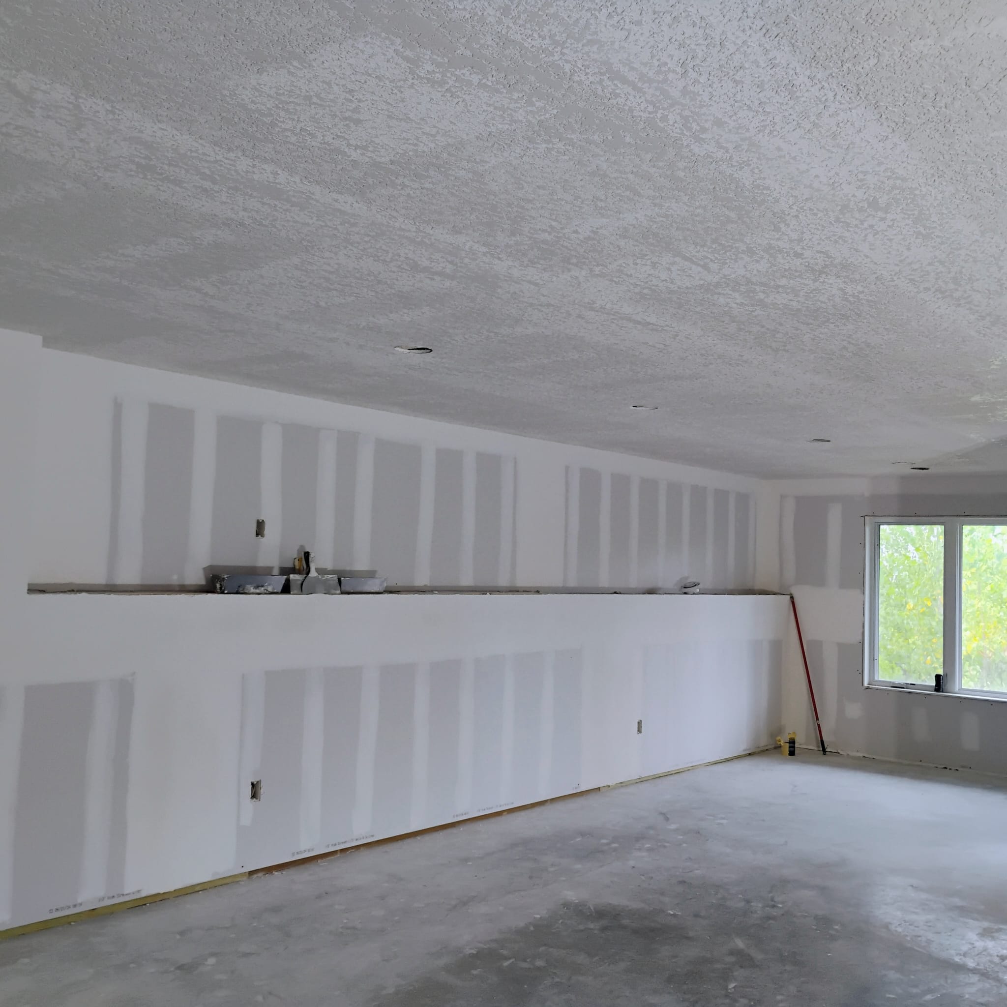 Ceiling texture and knockdown finish completed by Castro Remodeling & Painting LLC in Minneapolis MN