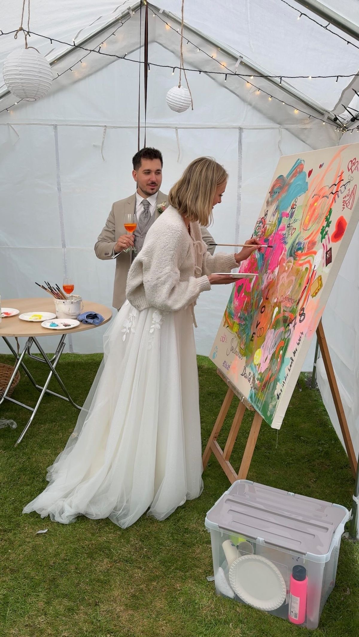 Peinture par les mariés