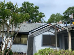 {{ custom_values.service_4 }} in {{custom_values.area_7})