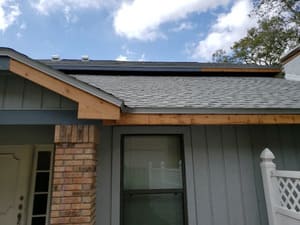 {{ custom_values.service_4 }} in {{custom_values.area_6})