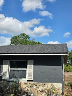 {{ custom_values.service_1 }} in {{custom_values.area_4})