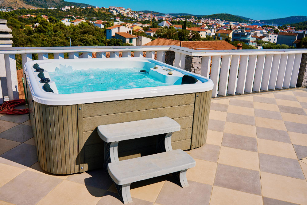 Hot tub service