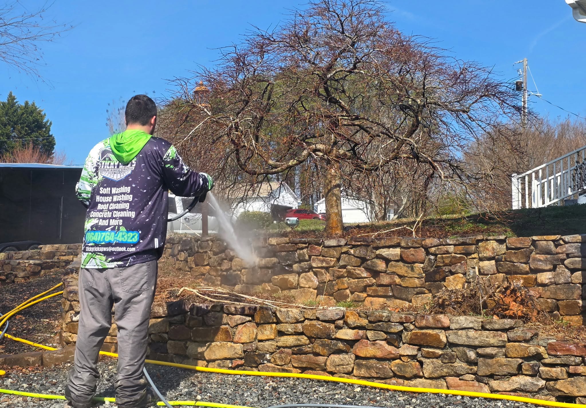 Stone wall cleaning project