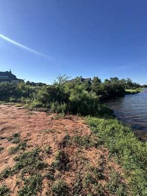 {{ custom_values.service_3 }} in {{custom_values.area_3})