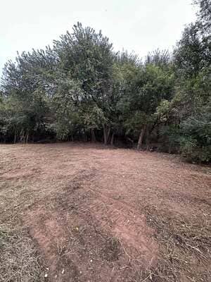 {{ custom_values.service_3 }} in {{custom_values.area_3})