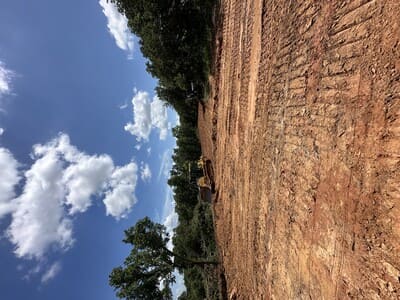 {{ custom_values.service_2 }} in {{custom_values.area_2})